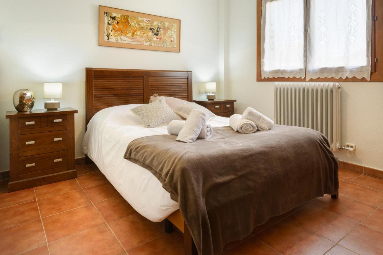 Apartamento Naturaleza 2000 4º Jaca Eksteriør billede